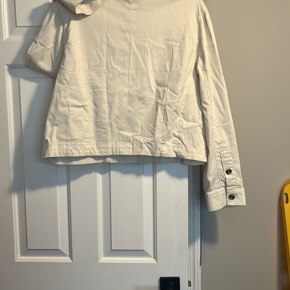Cream Button-Up Jacket - Picture 2 of 4